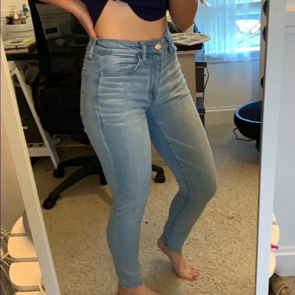 Light wash American Eagle jeans